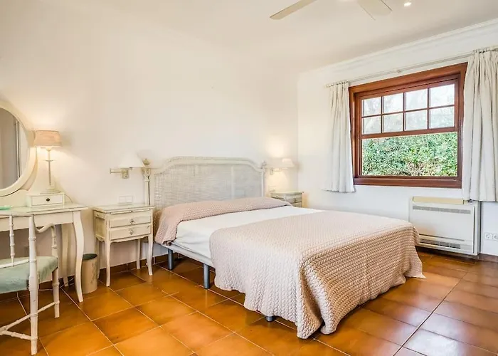 Villa La Calma Espectacular Con Jardin Y Piscina En Menorca