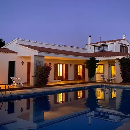 La Calma Espectacular Con Jardín Y Piscina En Menorca Villa