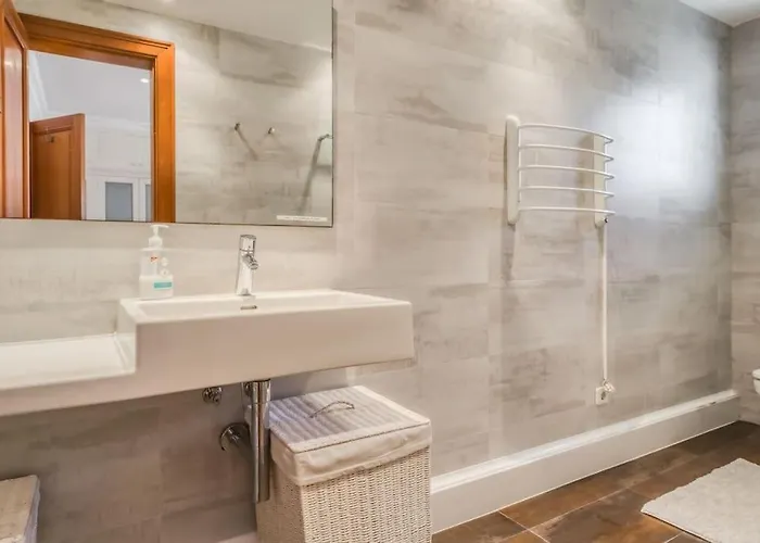 La Calma Espectacular Con Jardin Y Piscina En Menorca